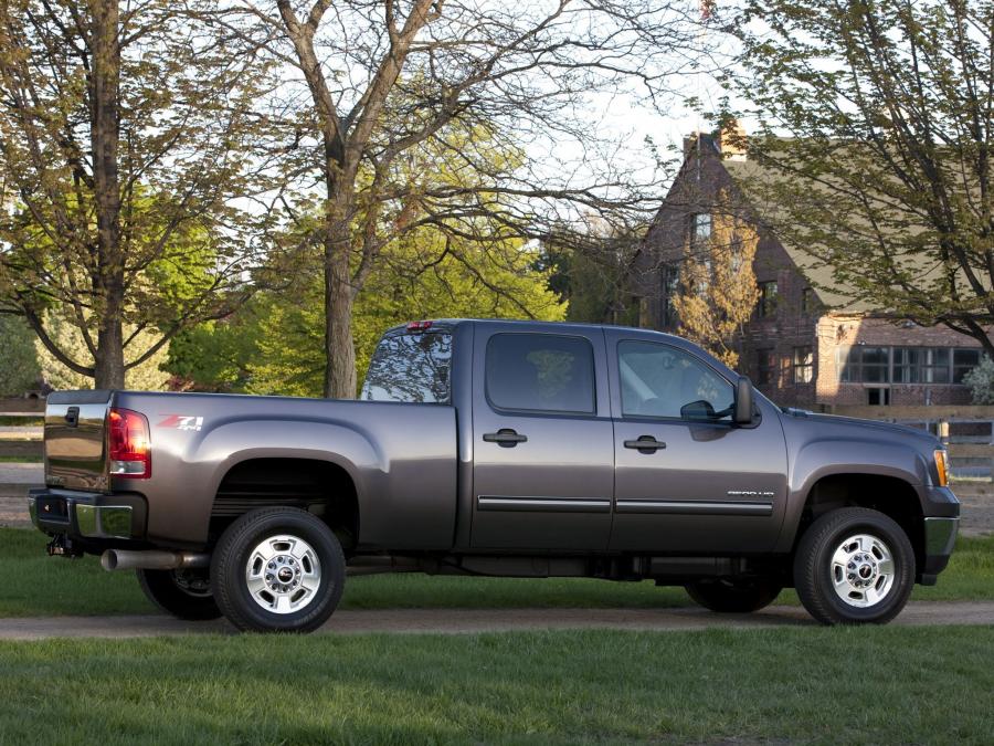  GMC Sierra 2500 HD SLE Crew Cab 2010 года  (фото 2 из 10)
